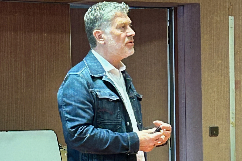 Conférence du Pr Eric Boulanger, à Wattrelos 